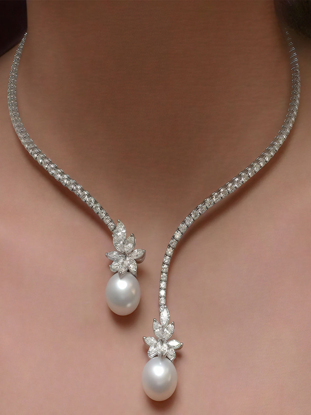 Pearl Rhinestone Necklace