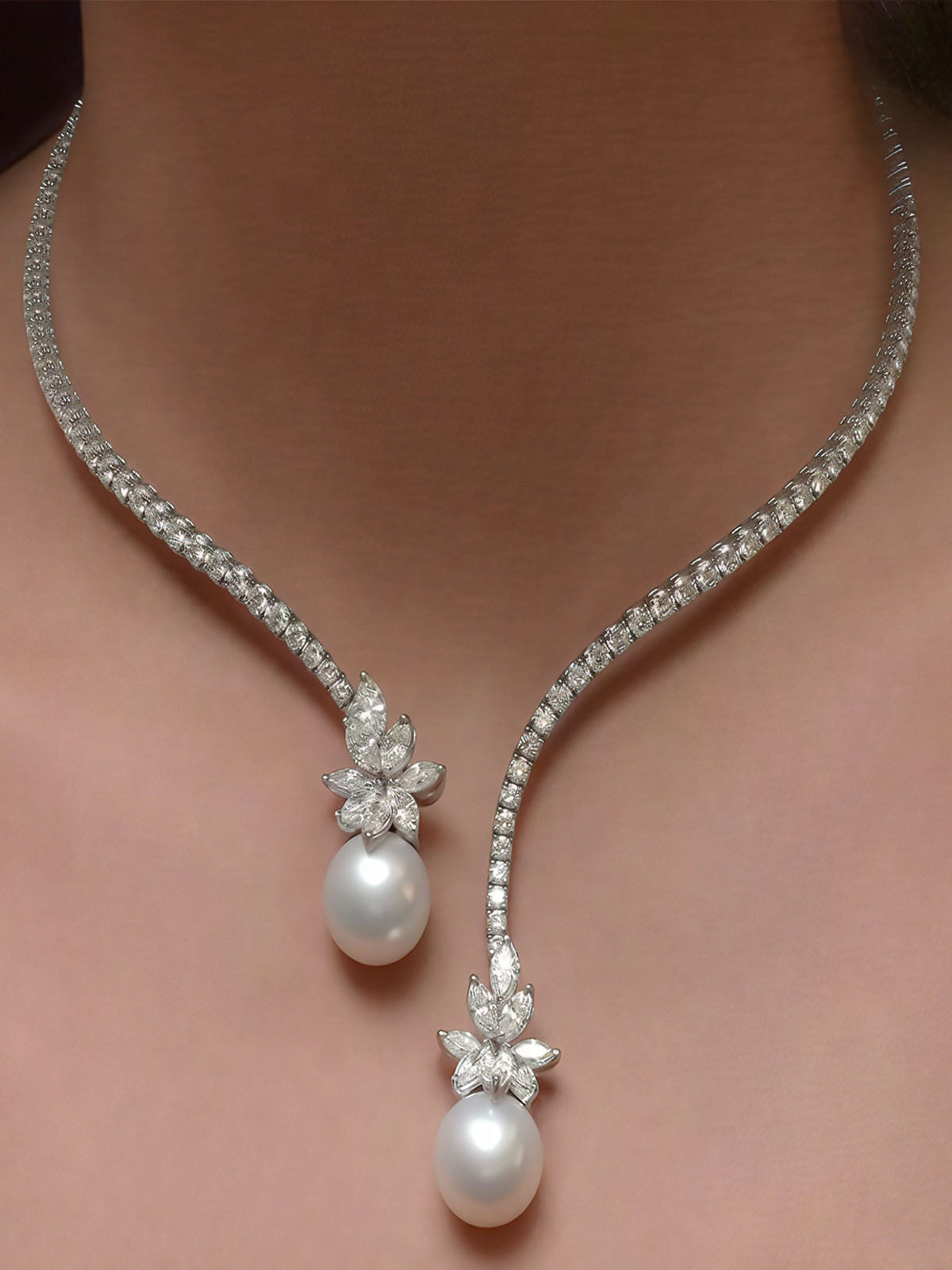 Pearl Rhinestone Necklace